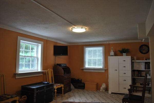 3467 Half Acre Of Rocks Road Elliston, VA 24087 - Photo 32 of 61 a livingroom with workspace and a window