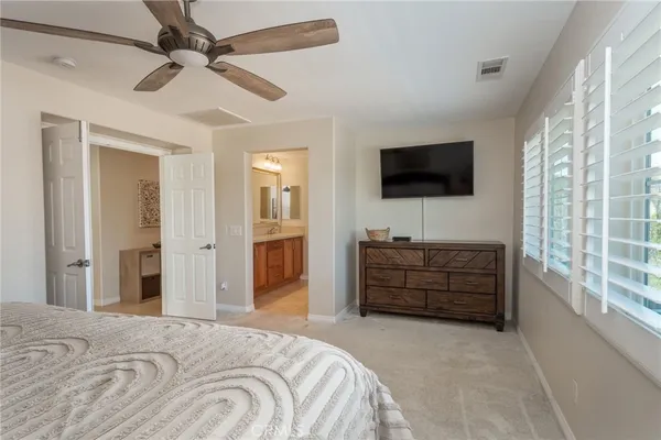 $889,000 | 28802 Silversmith Drive, Valencia, CA 91354