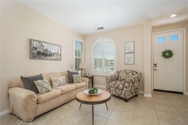 $889,000 | 28802 Silversmith Drive, Valencia, CA 91354