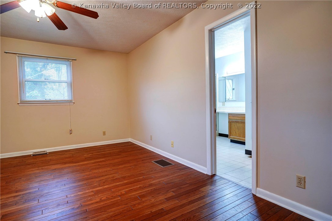 81 Springlea Drive Winfield, WV 25213 - Photo 15 of 30 Gallery Image 15