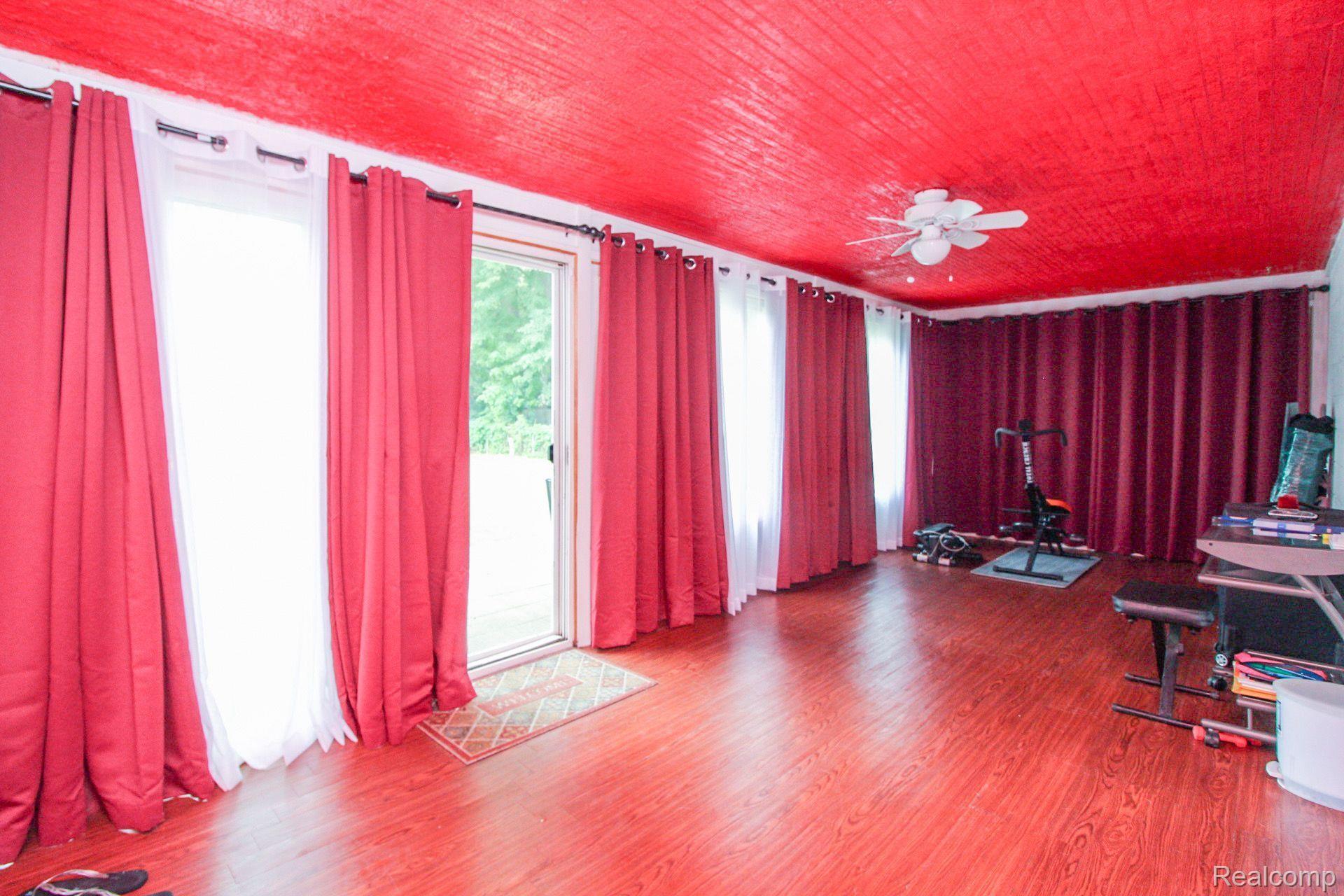 20977 Stahelin Road Southfield, MI 48075 - Photo 25 of 35 Gallery Image 25