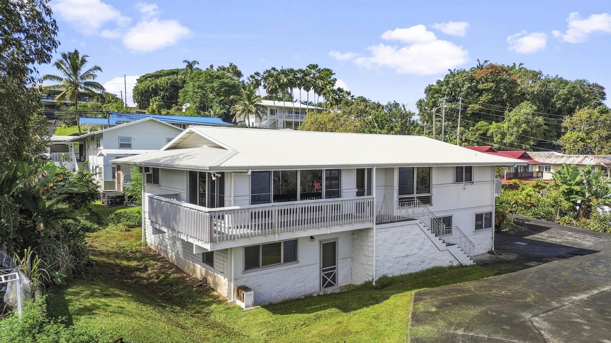 744 A Wainaku Street, Unit 2S Hilo, HI 96720 - Photo 1 of 30