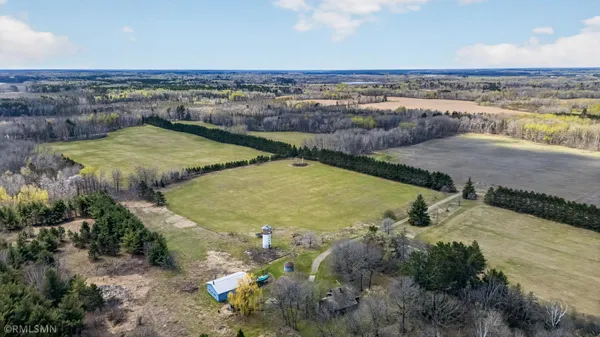 $725,000 | 29224 Hawks Nest Lane, Hinckley, MN 55037