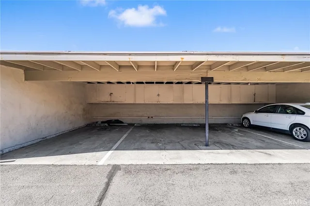 a view of a car parking area