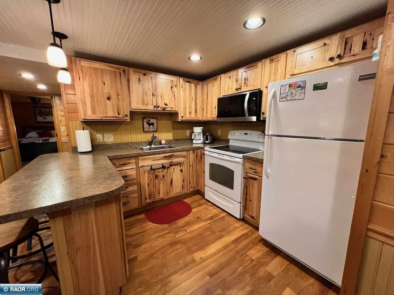 7337 Oak Narrows Road Cook, MN 55723 - Photo 13 of 26