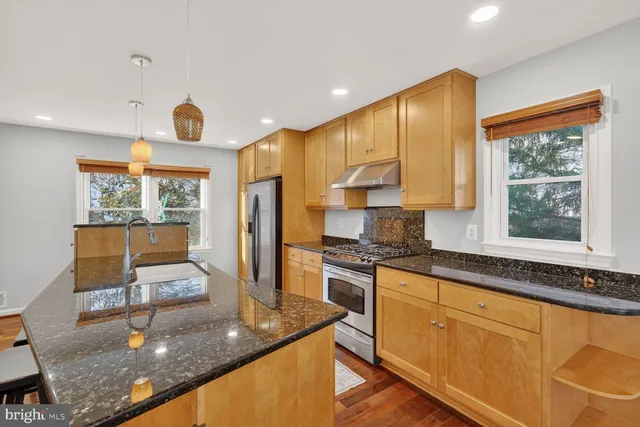 $1,350,000 | 1711 Prelude Drive, Vienna, VA 22182