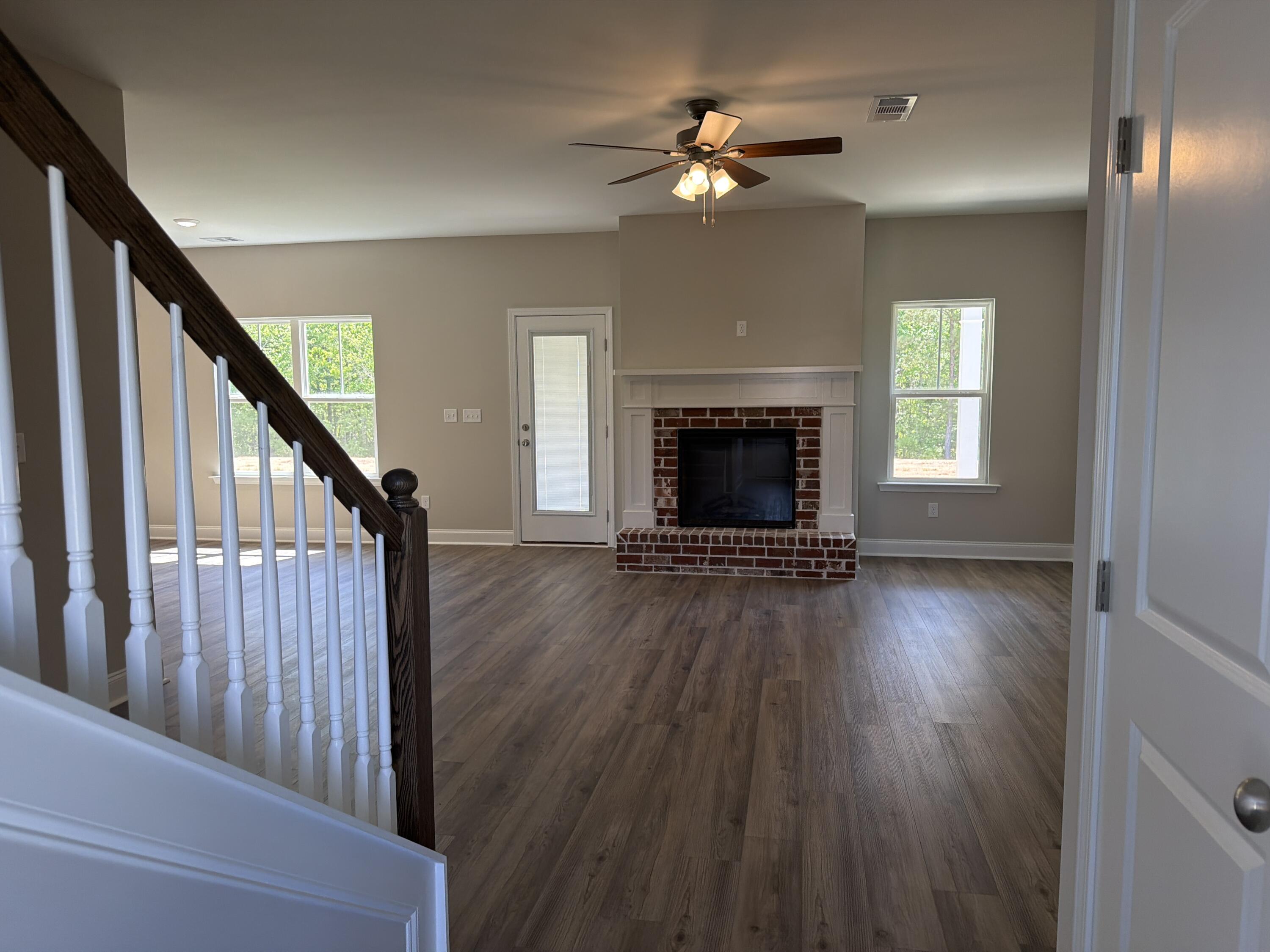 1395 Elias Way Thomson, GA 30824 - Photo 11 of 16 image