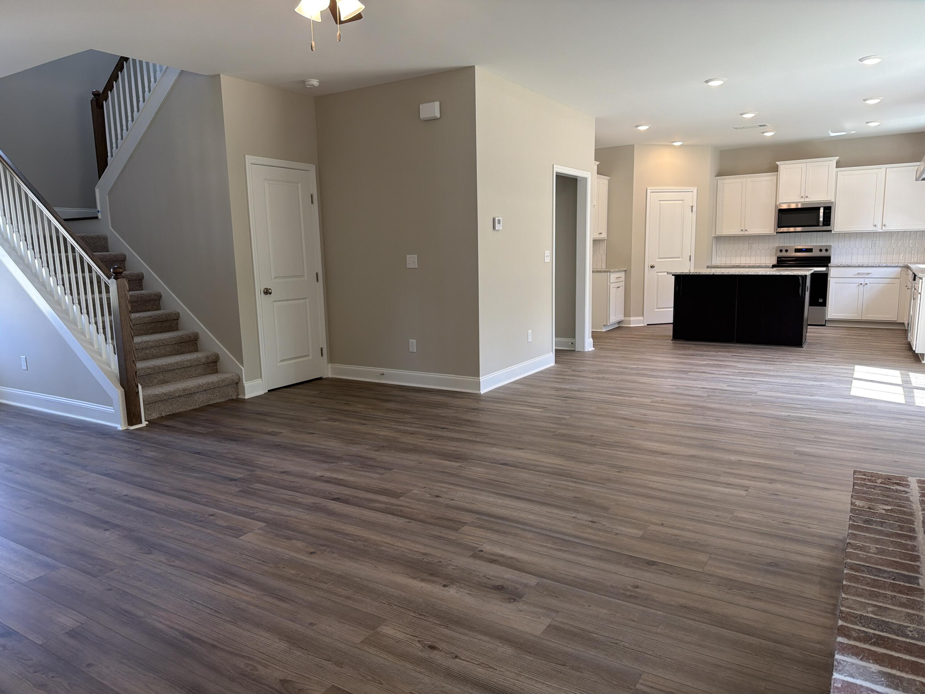 1395 Elias Way Thomson, GA 30824 - Photo 13 of 16 image