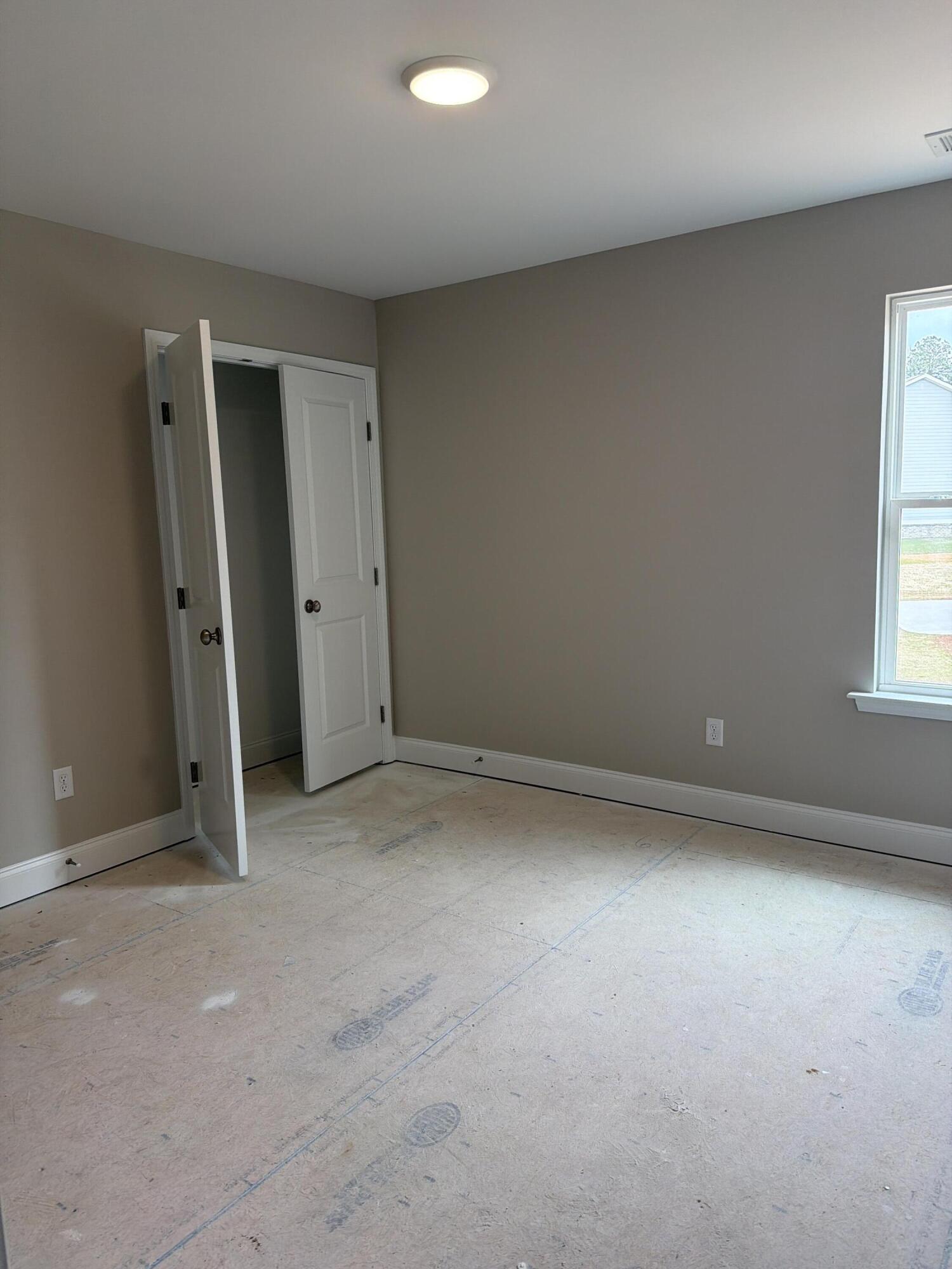 1395 Elias Way Thomson, GA 30824 - Photo 8 of 16 image