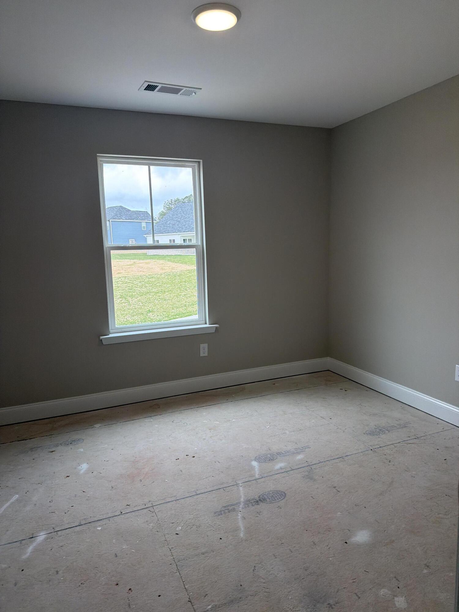 1395 Elias Way Thomson, GA 30824 - Photo 9 of 16 image