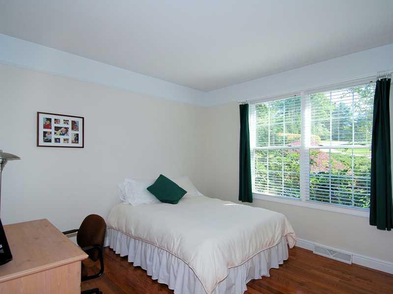 2315 Rochester Road Franklin Park, PA 15237 - Photo 18 of 25 Bedroom. Additional bedroom...