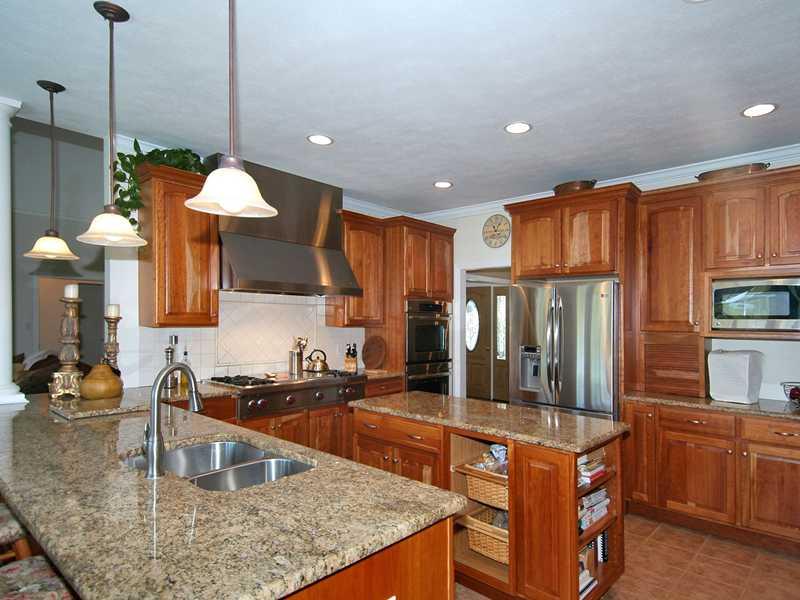 2315 Rochester Road Franklin Park, PA 15237 - Photo 3 of 25 Kitchen. Gourmet kitchen...GREAT for entertaining!
