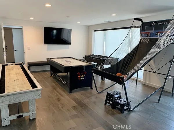 $19,600 | 116 West Channel Islands Boulevard, Oxnard, CA 93035