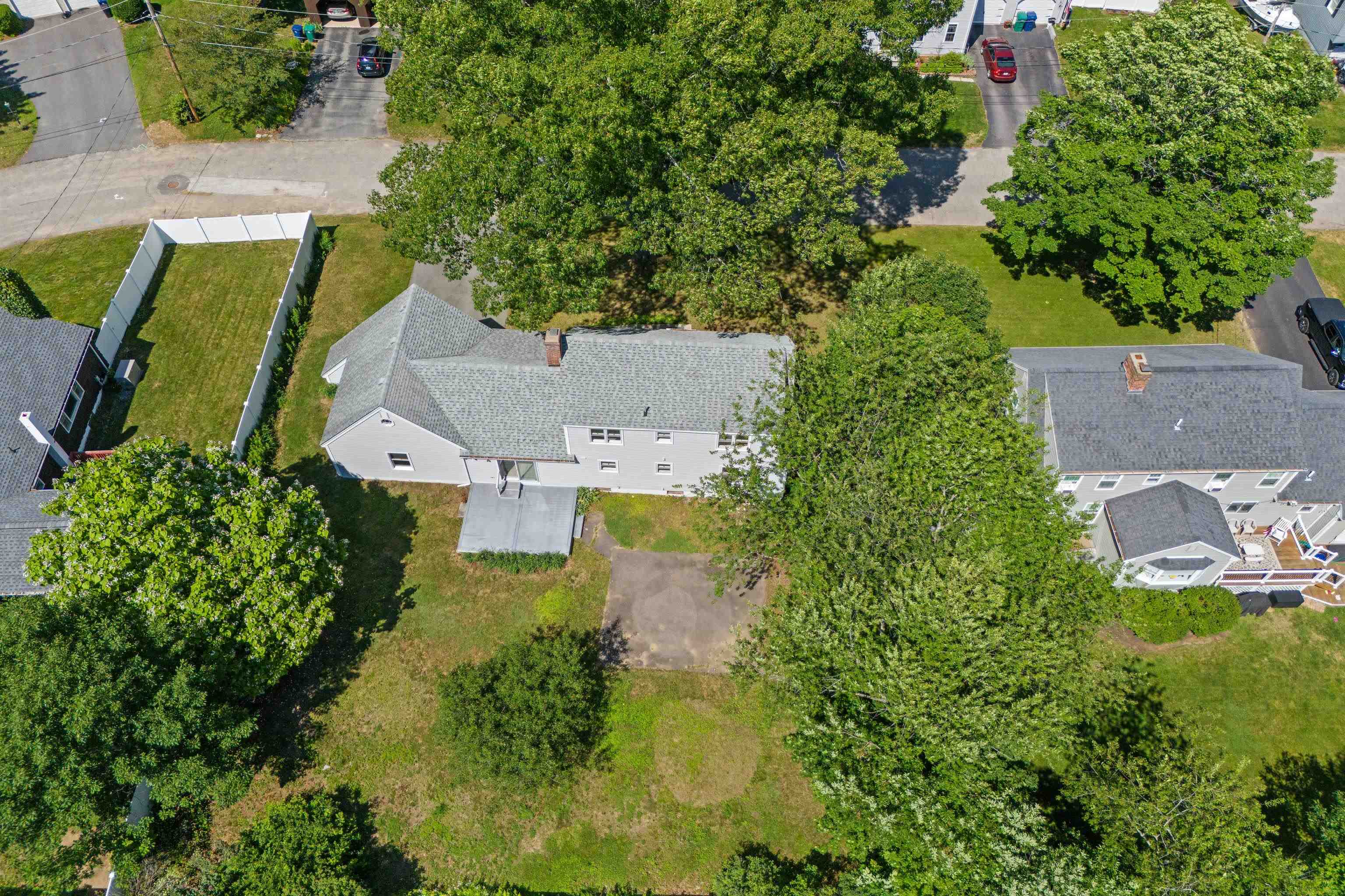 10 Colonial Circle Hampton, NH 03842 - Photo 49 of 58