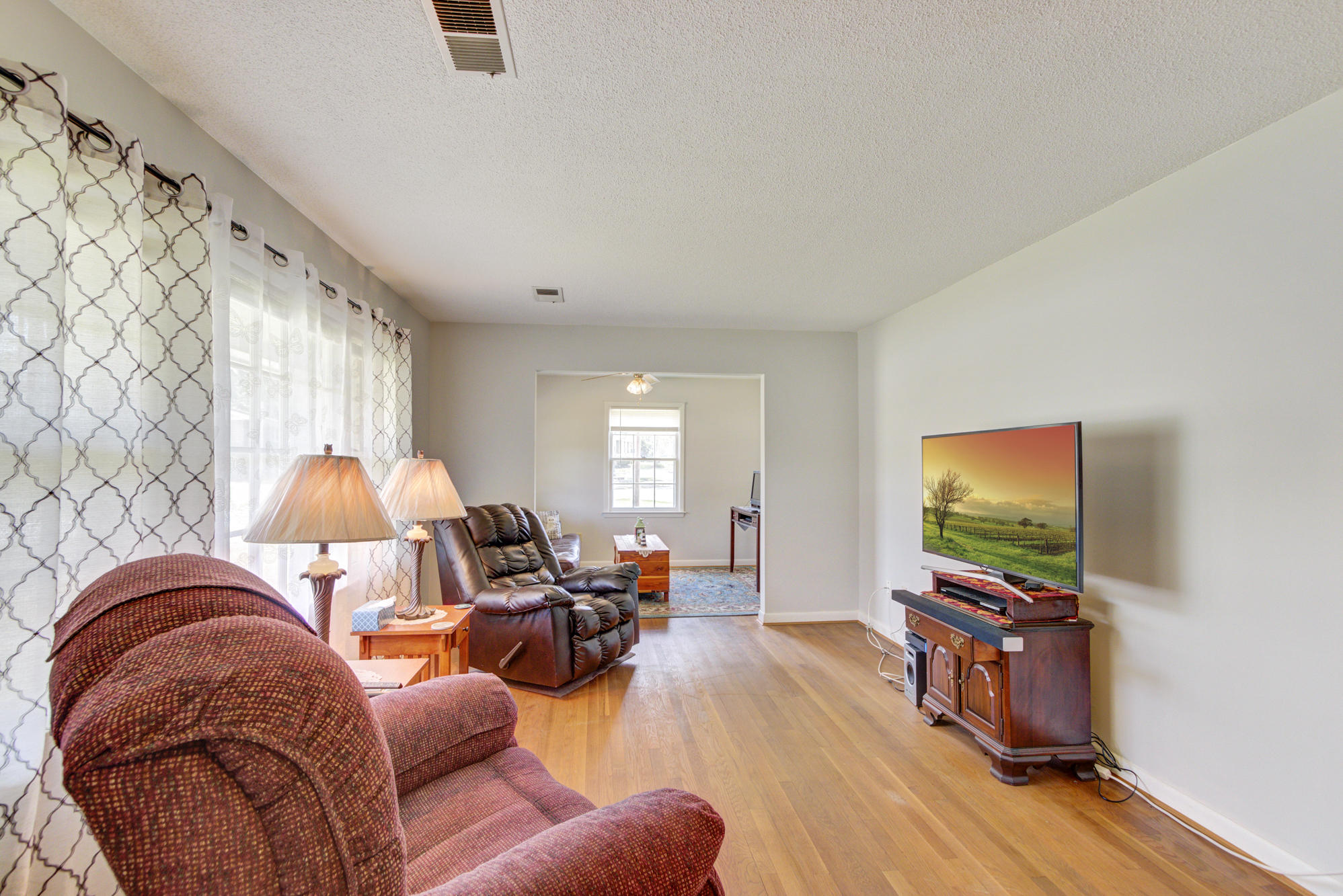 8459 Delhi Road North Charleston, SC 29406 - Photo 5 of 27 Toper-8459 Delhi Road (5)