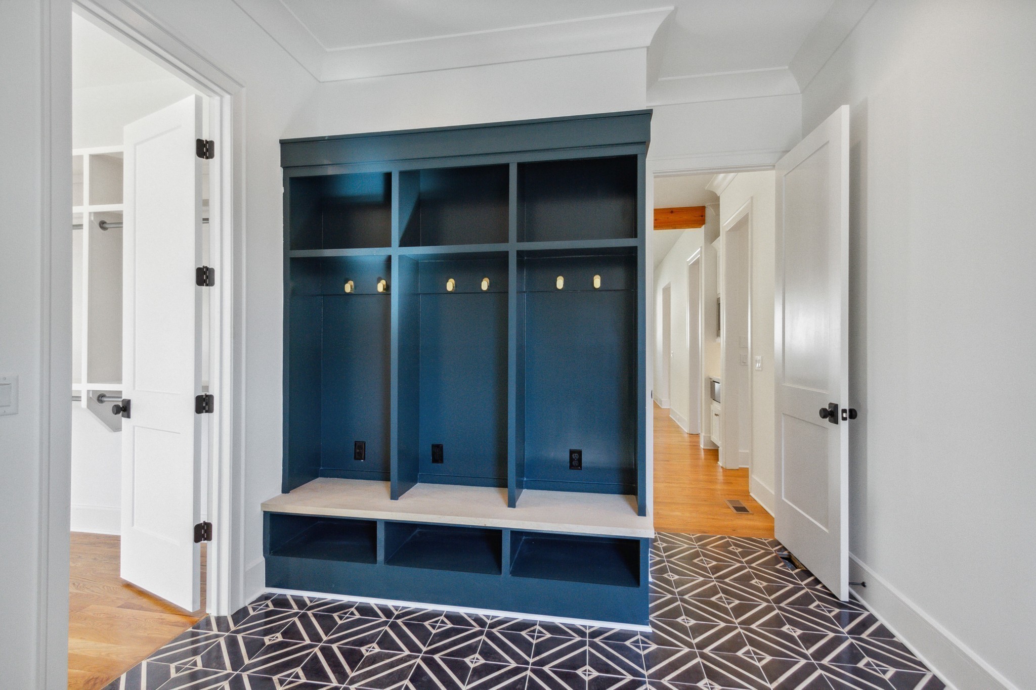 9493 Grand Haven Drive Brentwood, TN 37027 - Photo 21 of 37 a view of bathroom