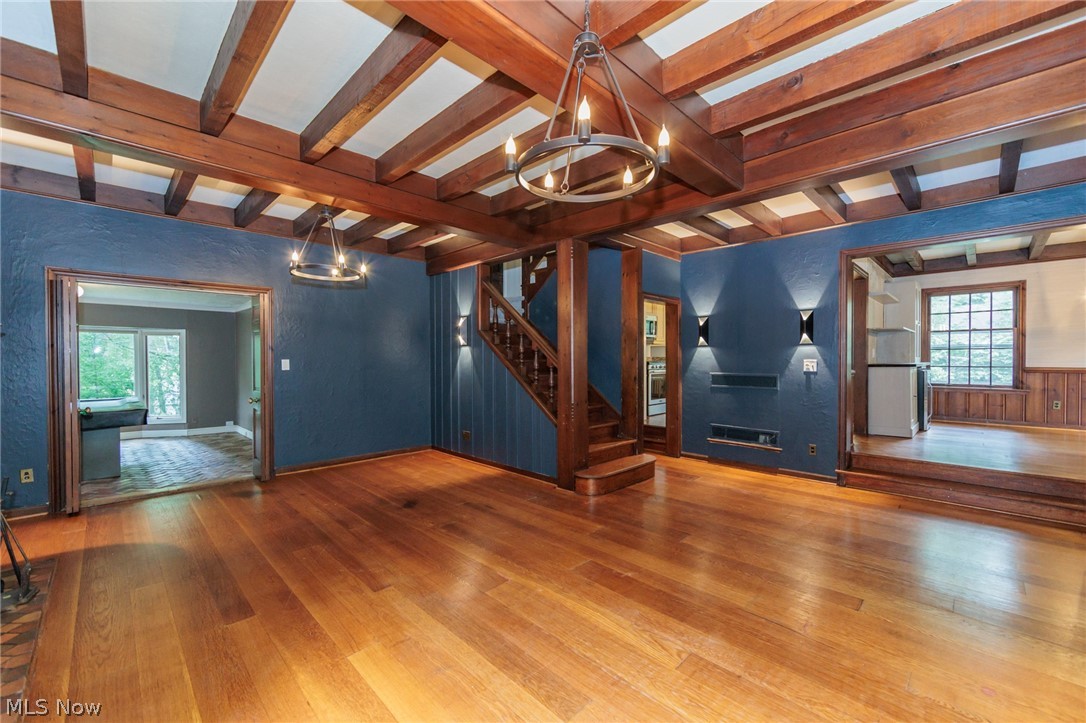 2548 Charney Road University Heights, OH 44118 - Photo 5 of 50 Gallery Image 5