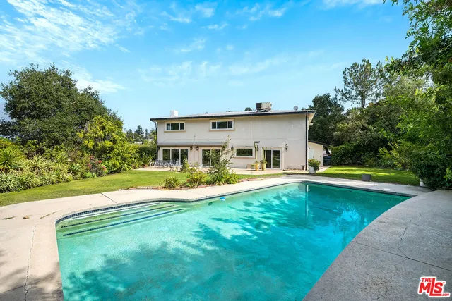 $11,500 | 3643 Ballina Canyon Road, Encino, CA 91436