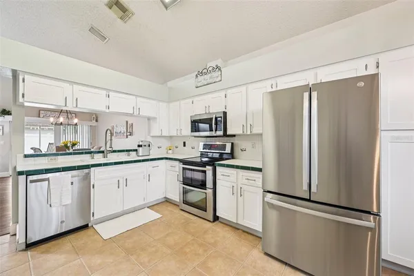 $355,000 | 13310 Beechberry Drive, Riverview, FL 33579