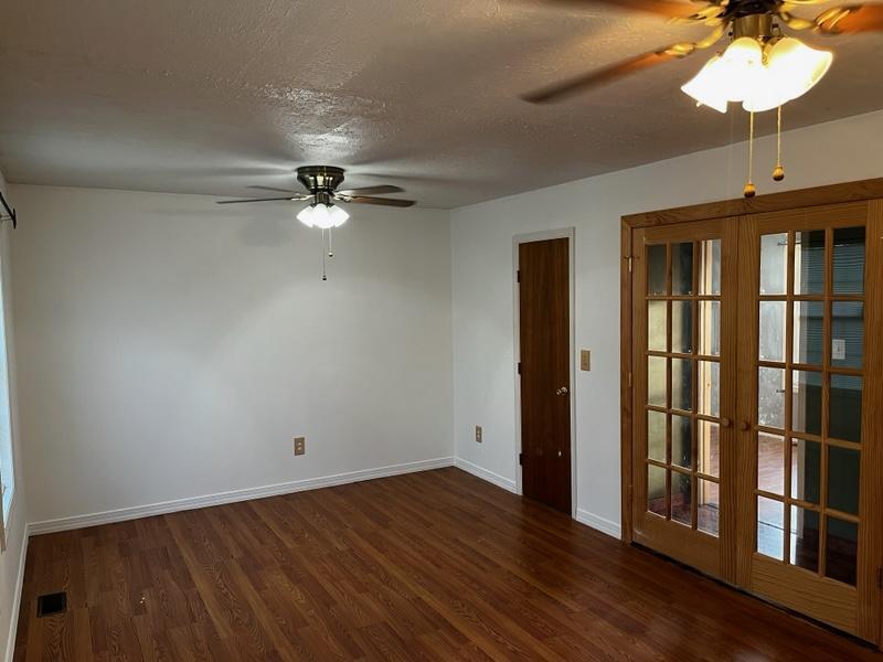 115 Mathis Lane McKee, KY 40447 - Photo 8 of 23 bedroom mckee