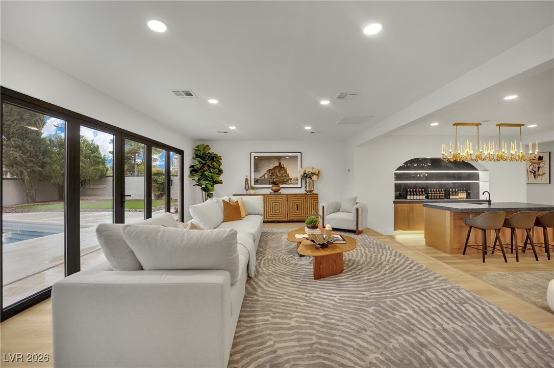 1244 Park Circle Las Vegas, NV 89102 - Photo 11 of 92