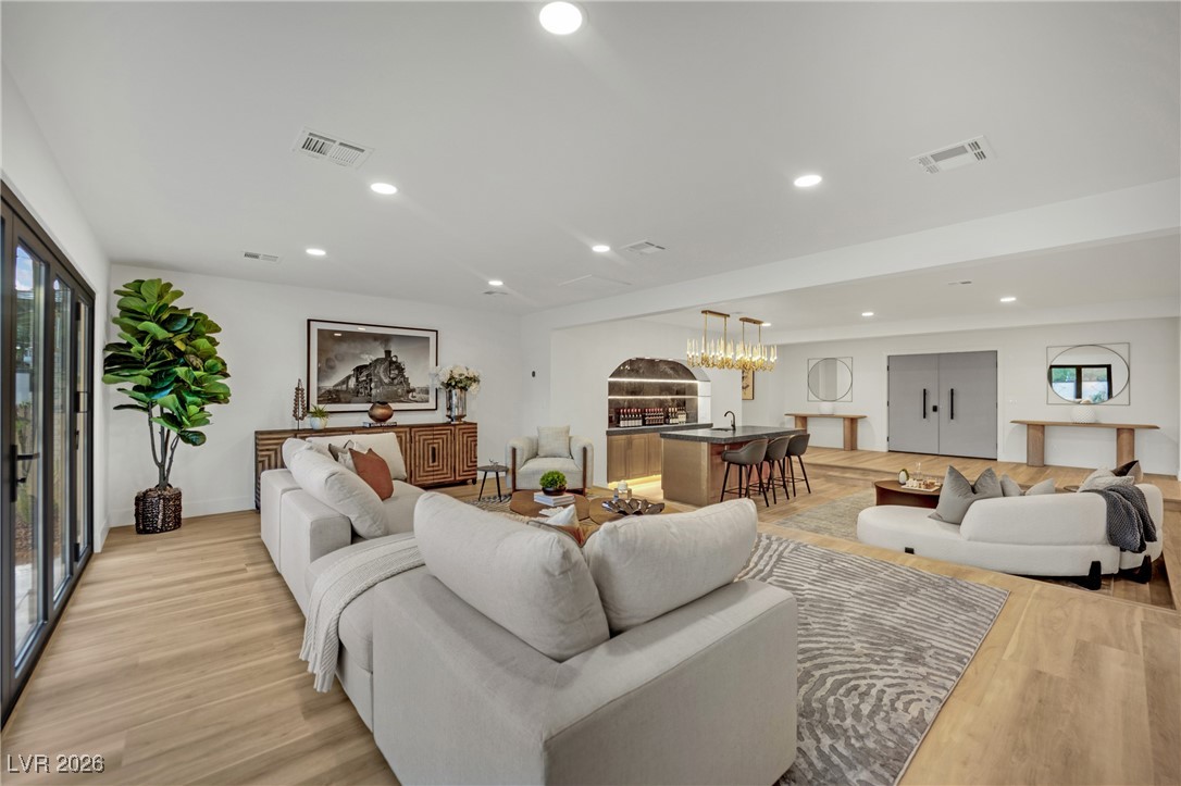 1244 Park Circle Las Vegas, NV 89102 - Photo 12 of 92