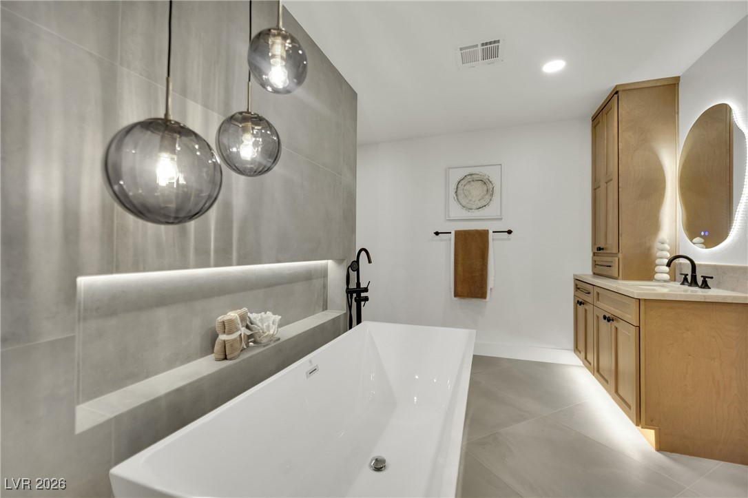 1244 Park Circle Las Vegas, NV 89102 - Photo 42 of 92