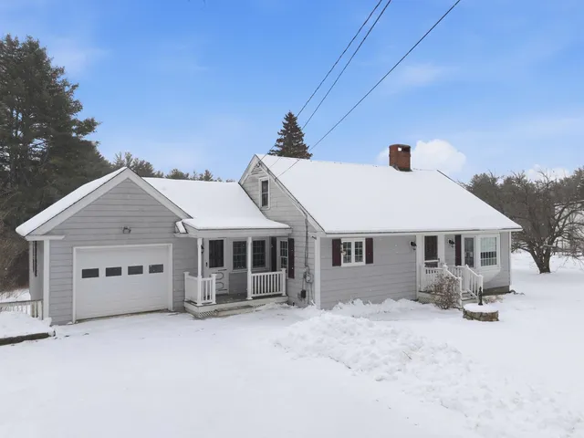 $299,900 | 314 Governors Road, Brookfield, NH 03872