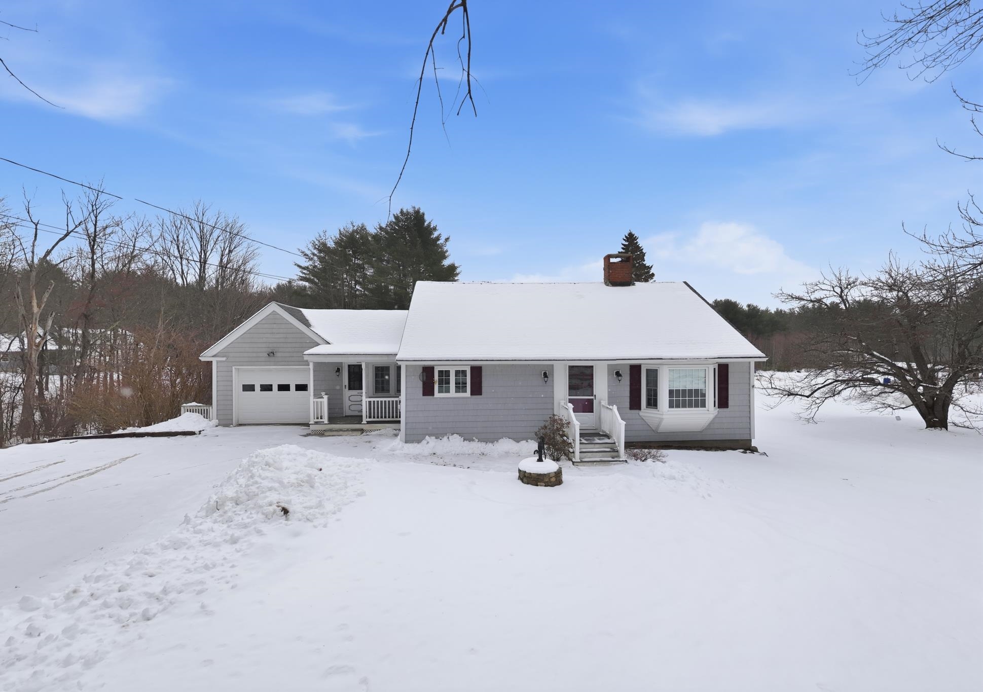314 Governors Road Brookfield, NH 03872 - Photo 3 of 43 Gallery Image 3