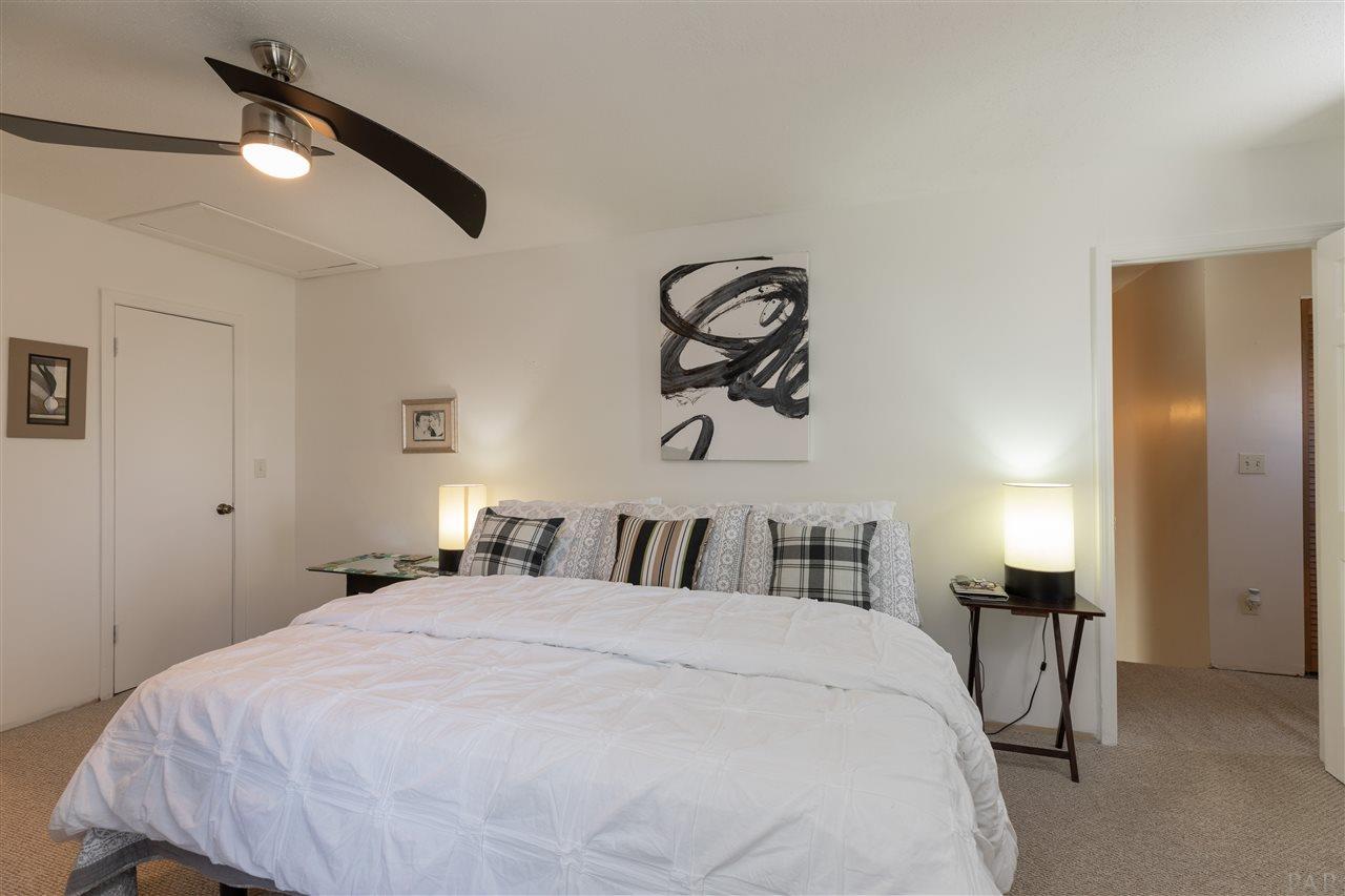 2350 Crescent Wood Road Navarre, FL 32566 - Photo 27 of 37