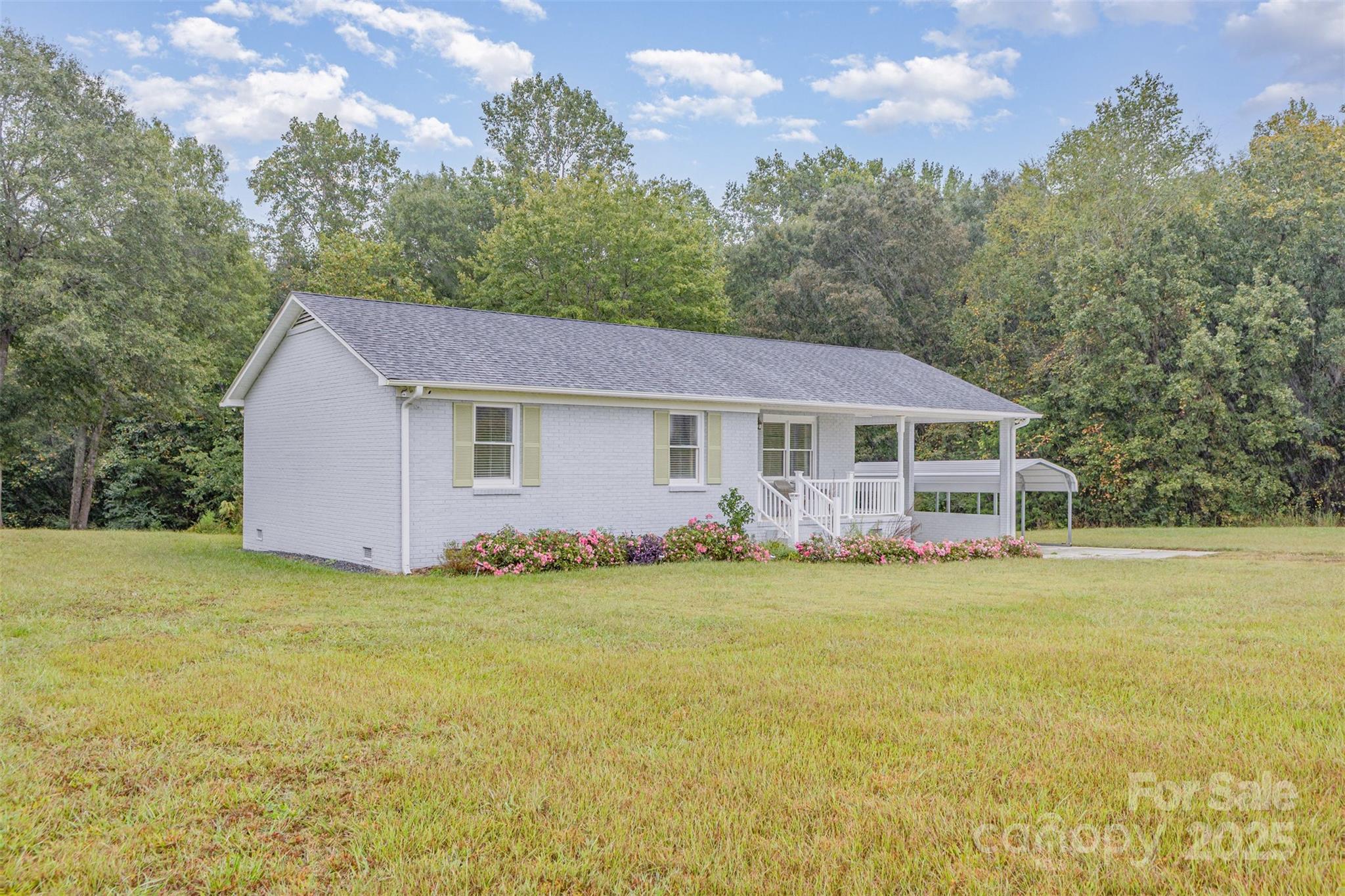 1310 State Rd S-46-1197 Clover, SC 29710 - Photo 1 of 30