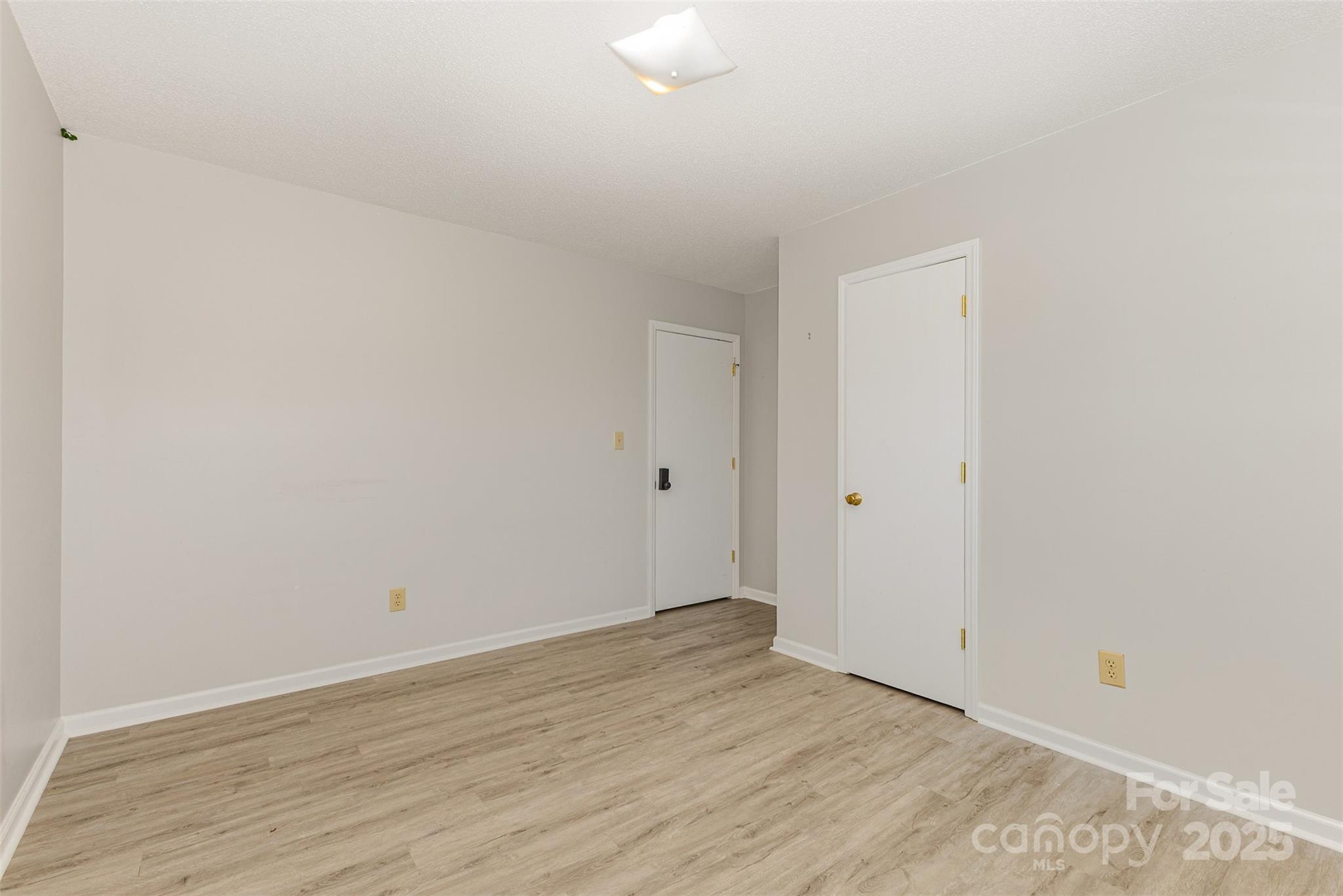1310 State Rd S-46-1197 Clover, SC 29710 - Photo 16 of 30