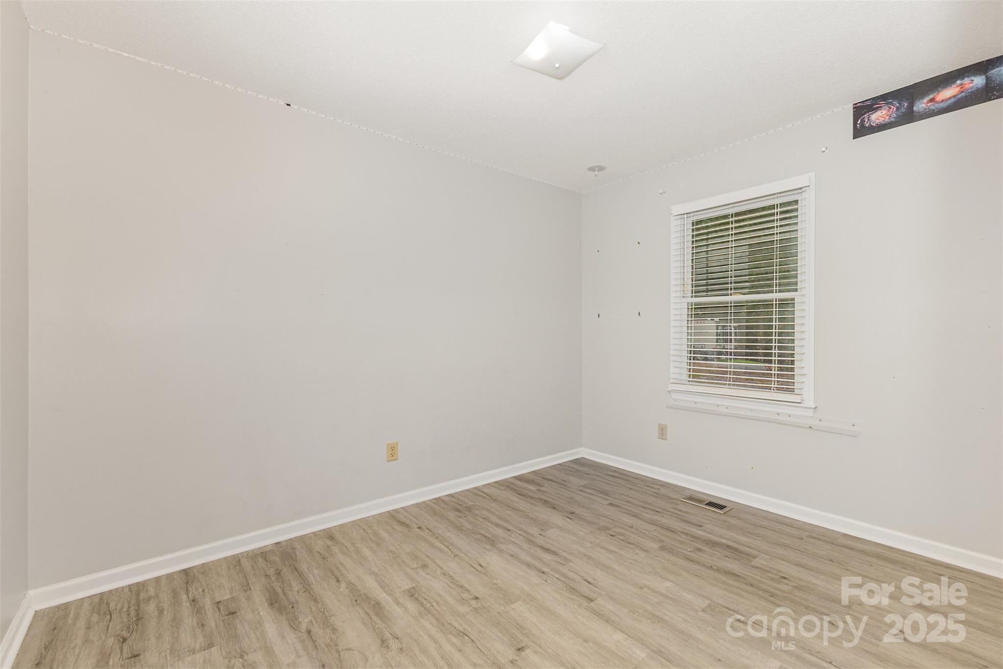 1310 State Rd S-46-1197 Clover, SC 29710 - Photo 17 of 30