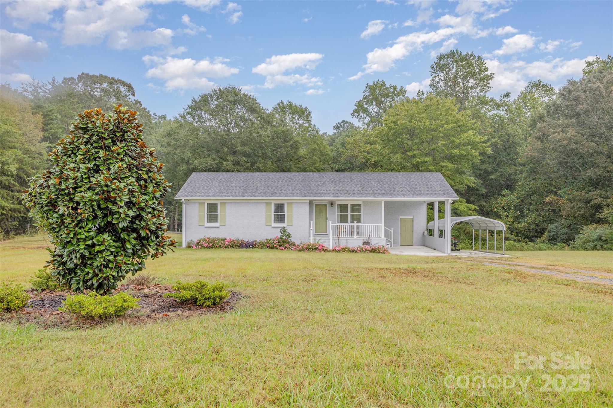 1310 State Rd S-46-1197 Clover, SC 29710 - Photo 2 of 30