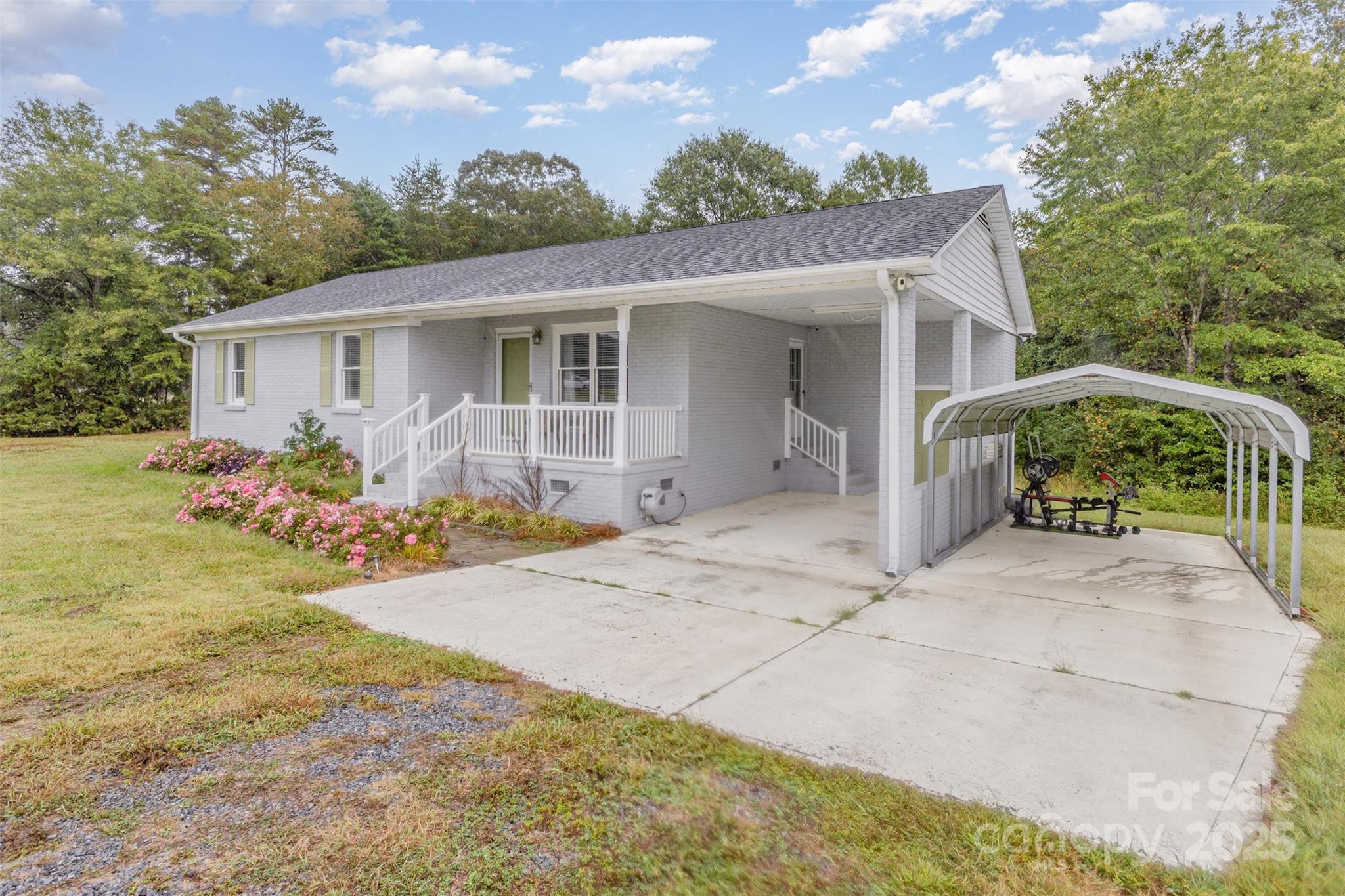 1310 State Rd S-46-1197 Clover, SC 29710 - Photo 4 of 30