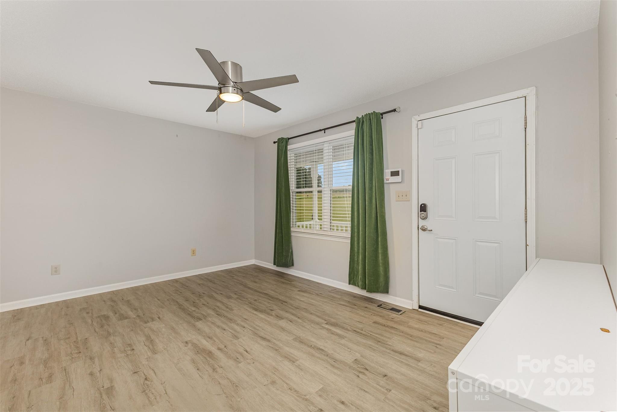 1310 State Rd S-46-1197 Clover, SC 29710 - Photo 7 of 30