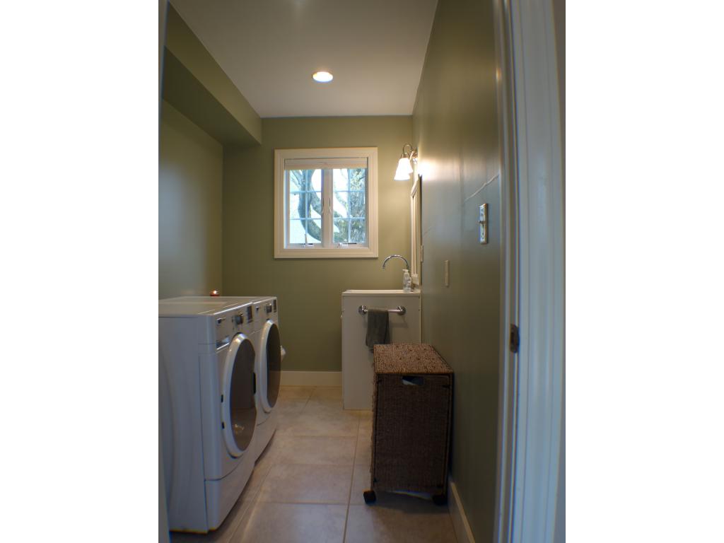 4 Woodland Road Dover, NH 03820 - Photo 22 of 36