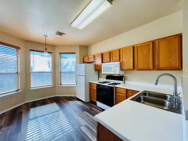 $1,550 | 2707 Westhampton Court, Unit A, Round Rock, TX 78664