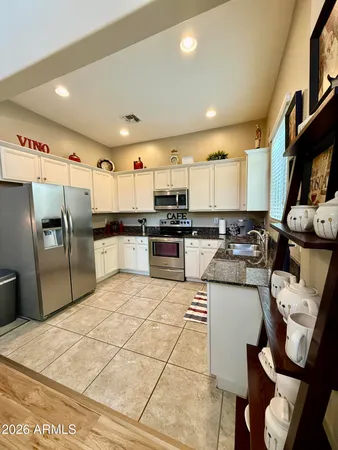 $399,500 | 1367 South Country Club Drive, Unit 1019, Mesa, AZ 85210