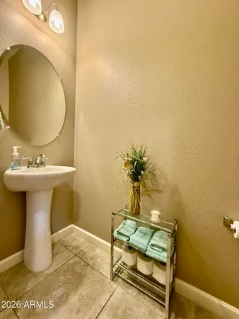 $399,500 | 1367 South Country Club Drive, Unit 1019, Mesa, AZ 85210