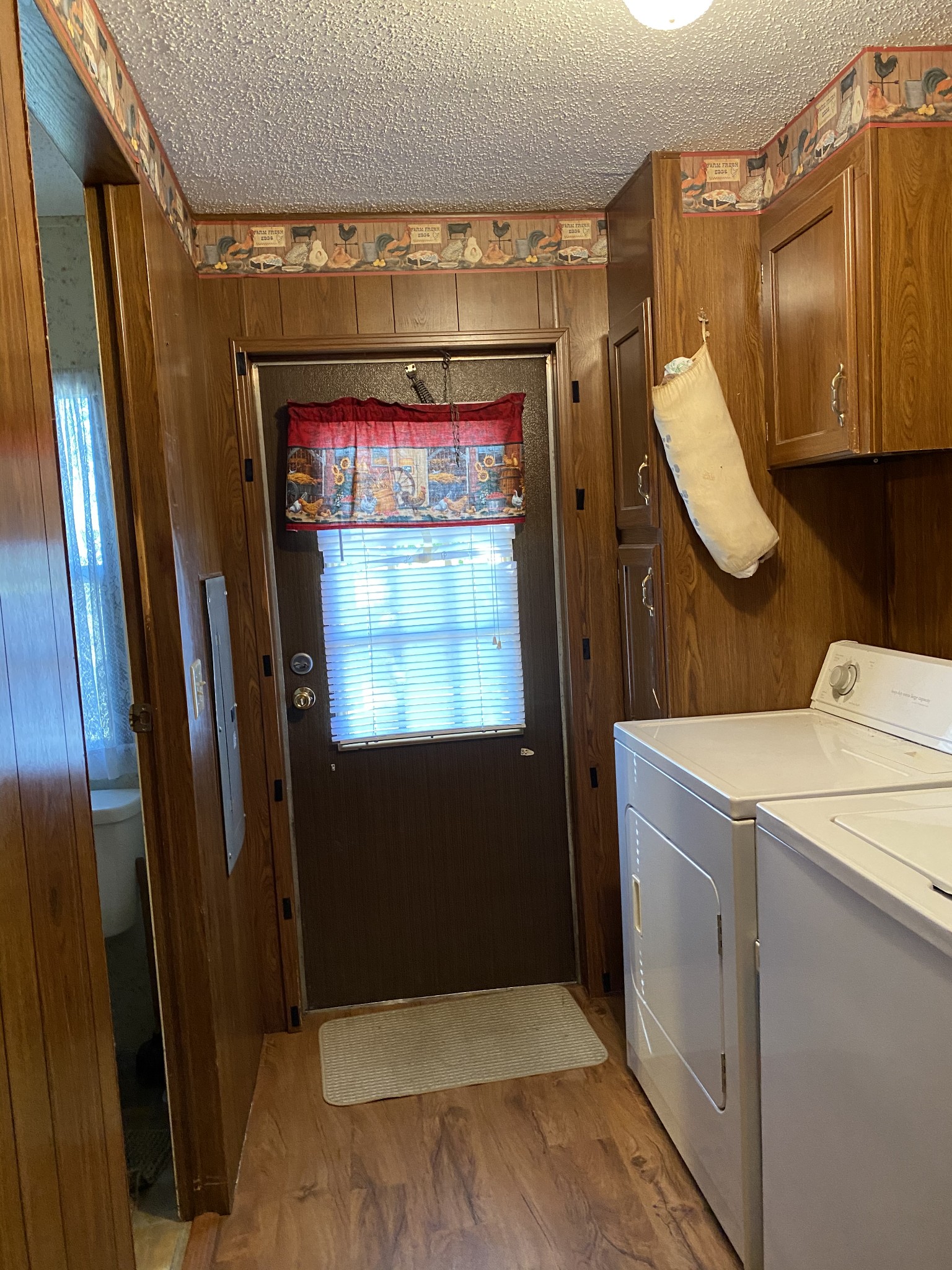 4008 Green Road Springfield, TN 37172 - Photo 21 of 24 a bathroom with a shower and a sink