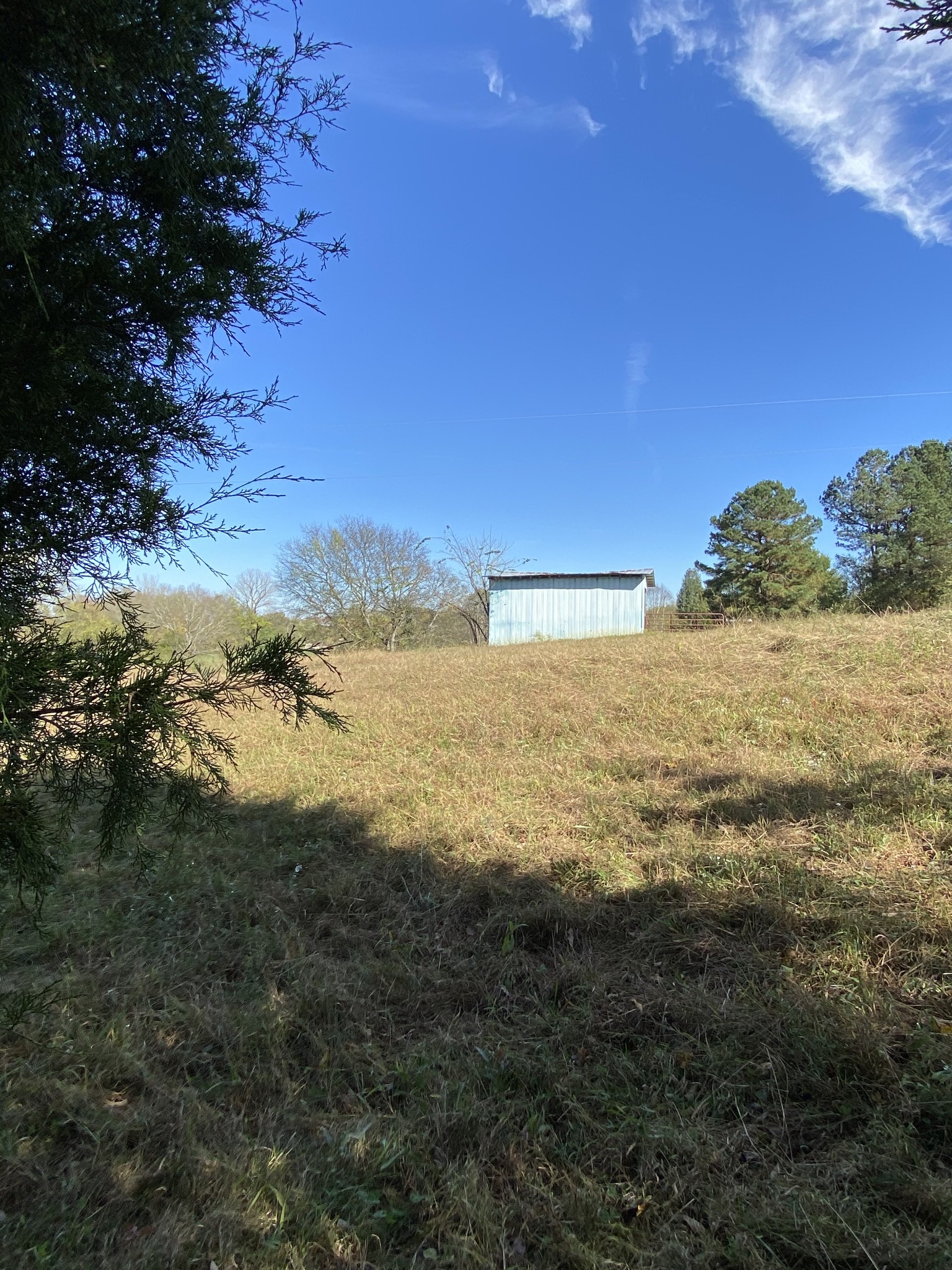 4008 Green Road Springfield, TN 37172 - Photo 7 of 24 a view of an ocean