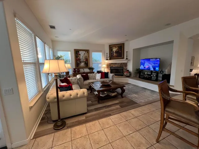 $6,695 | 10623 Paseo Allegria Avenue, San Diego, CA 92127