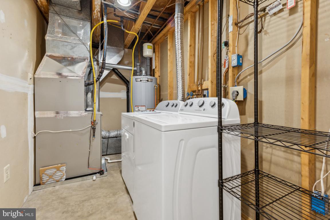 7299 Olde Lantern Way Springfield, VA 22152 - Photo 37 of 50 Laundry/utility room