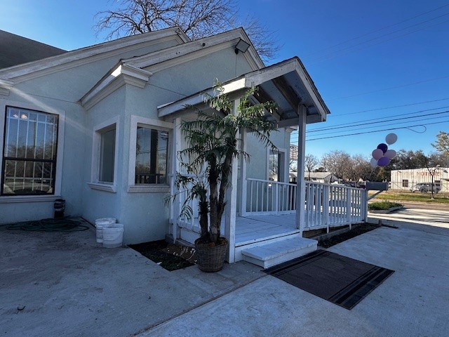 1326 Almeda Genoa Road Houston, TX 77047 - Photo 10 of 24 a view of a house with a patio
