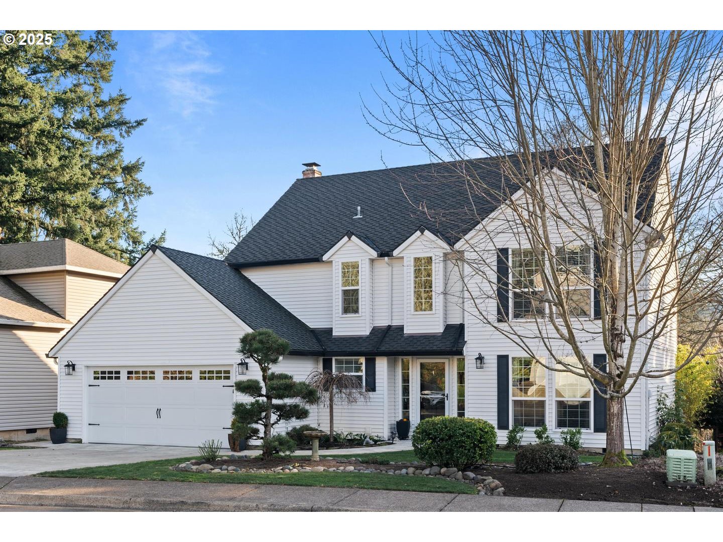 16664 Southwest Hargis Road Beaverton, OR 97007 - Photo 2 of 48 Gallery Image 2