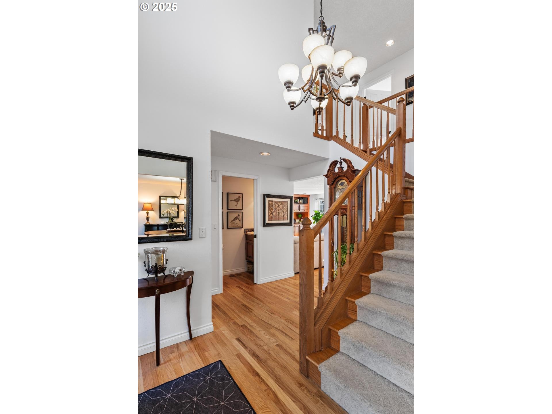 16664 Southwest Hargis Road Beaverton, OR 97007 - Photo 5 of 48 Gallery Image 5