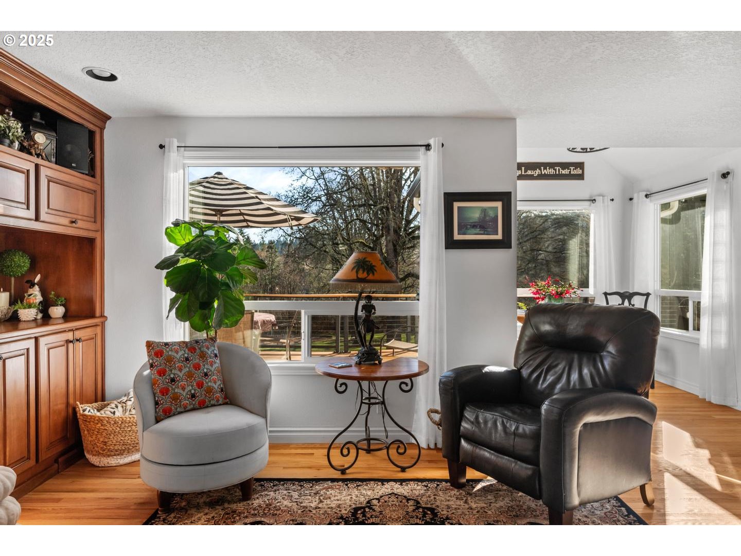 16664 Southwest Hargis Road Beaverton, OR 97007 - Photo 9 of 48 Gallery Image 9