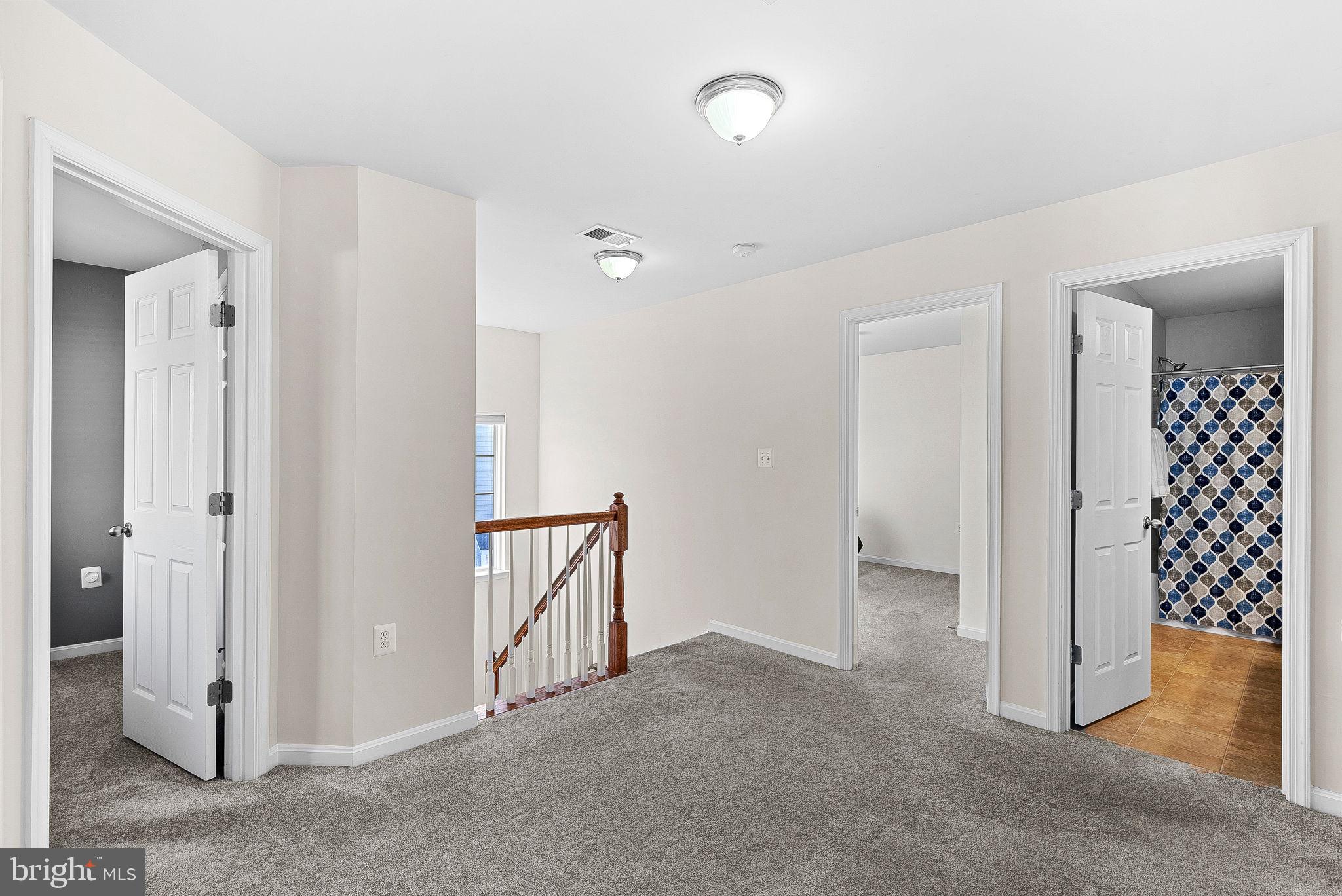 809 Devonshire Circle Purcellville, VA 20132 - Photo 17 of 36 a view of a hallway with entryway door