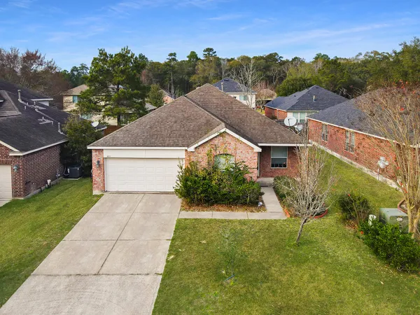 $330,000 | 951 Crannog Way, Conroe, TX 77301